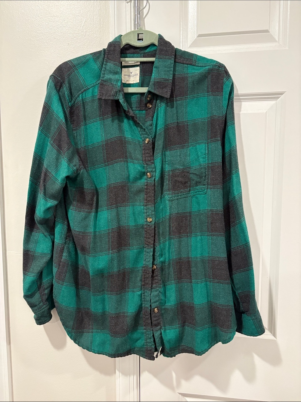 American Eagle Outfitters Teal and Black Plaid Button-Down Shirt
